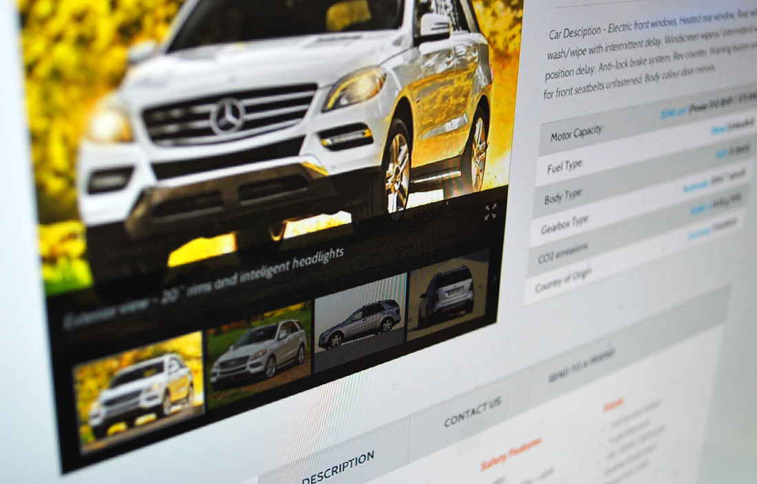 AutoTrader—汽车交易网站HTML模板1025